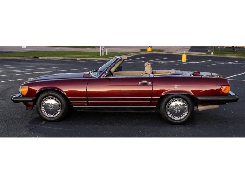 1987 Mercedes-Benz 560-Class 560 SL