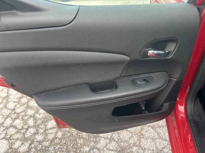 2014 Dodge Avenger SE