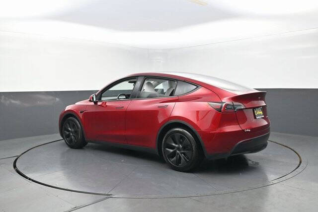 2025 Tesla Model Y Long Range