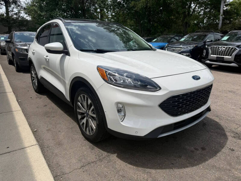 2020 Ford Escape Titanium