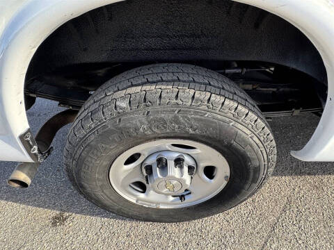 2021 Chevrolet Express 2500