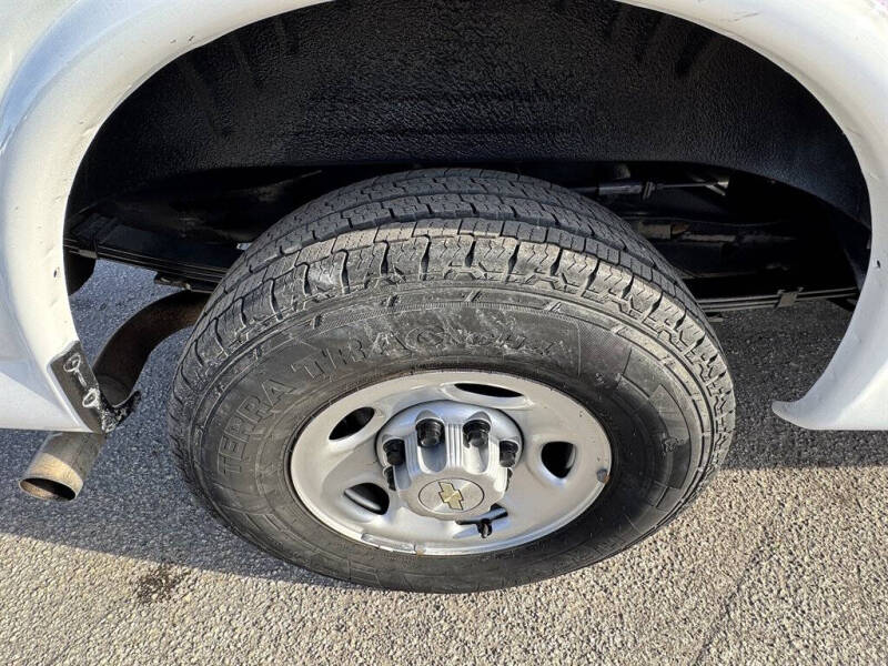 2021 Chevrolet Express 2500