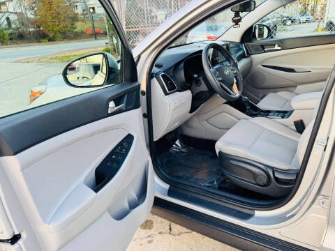 2020 Hyundai Tucson SE