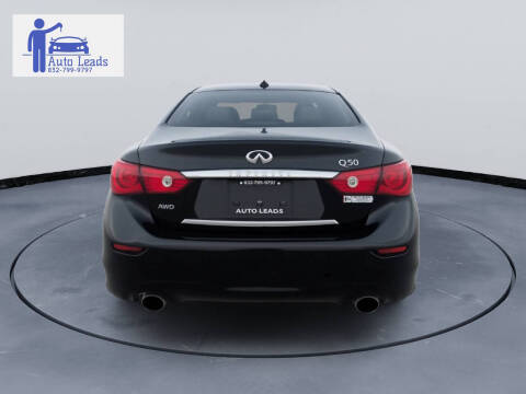 2015 Infiniti Q50 Premium