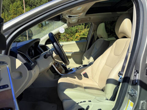 2015 Volvo XC60 T5 Drive-E Platinum