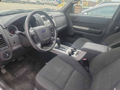 2009 Ford Escape XLT