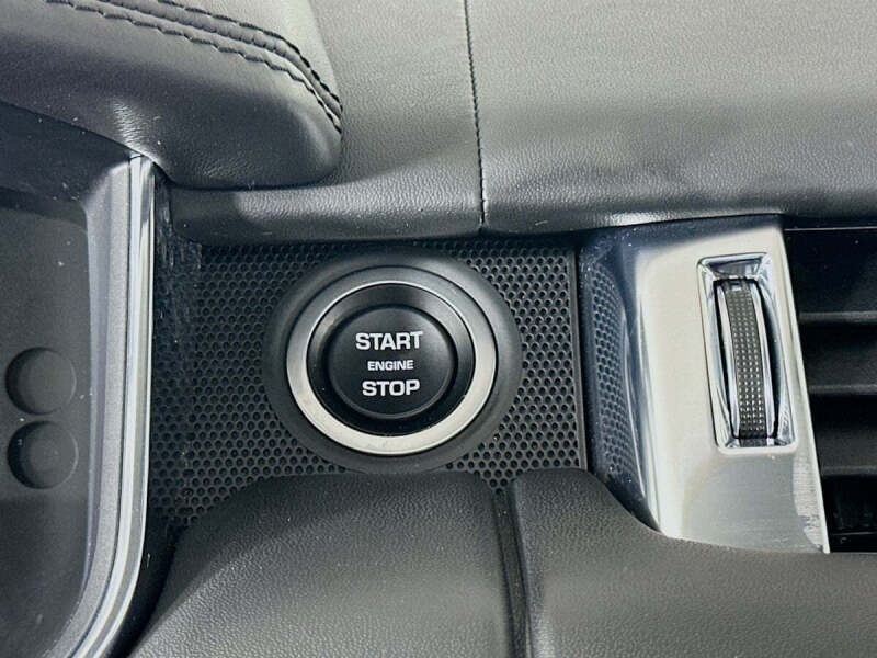 2021 Land Rover Range Rover Sport P525 Autobiography