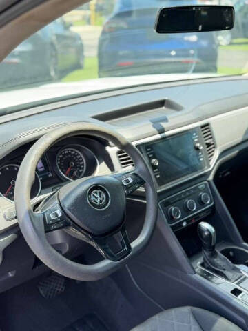 2018 Volkswagen Atlas V6 Launch Edition