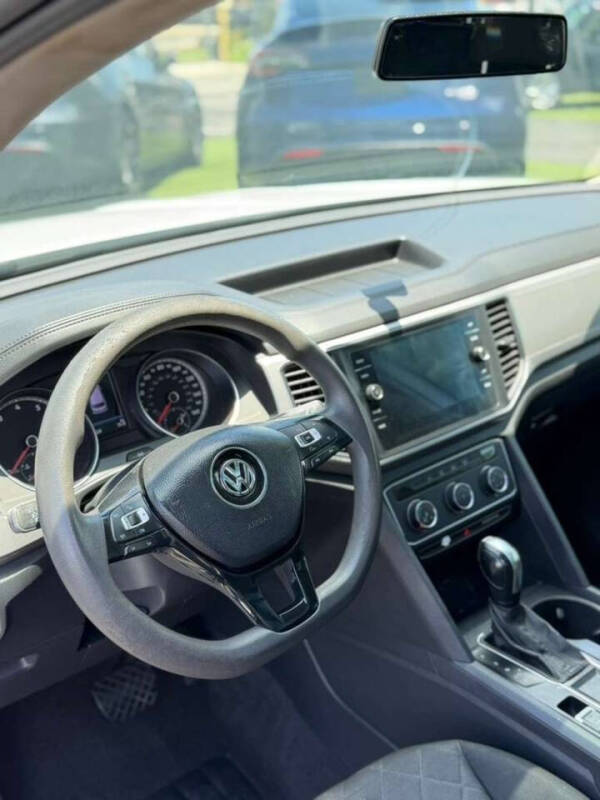 2018 Volkswagen Atlas V6 Launch Edition