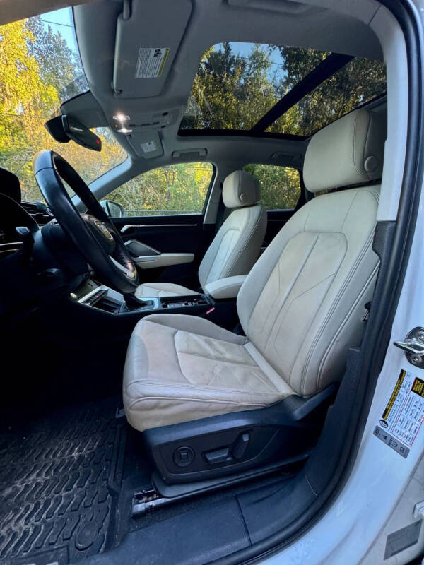 2019 Audi Q3 quattro S line Prem Plus 45 TFSI