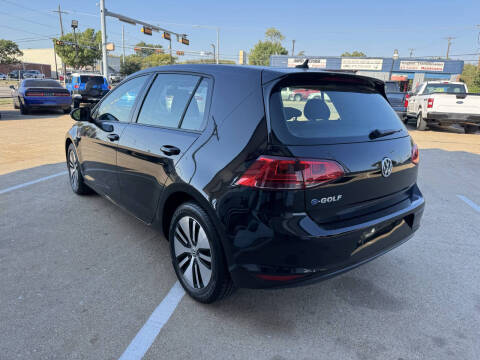 2016 Volkswagen e-Golf SE