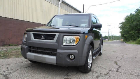 2004 Honda Element for sale at Car $mart in Masury OH
