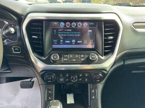 2017 GMC Acadia SLT-1