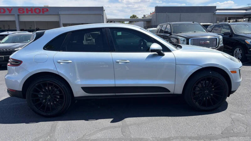 2016 Porsche Macan S