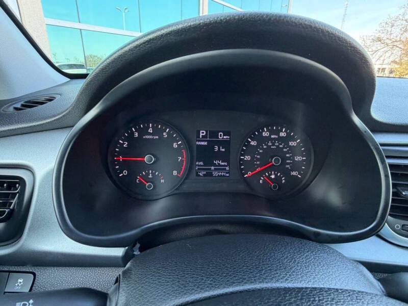 2023 Kia Rio LX