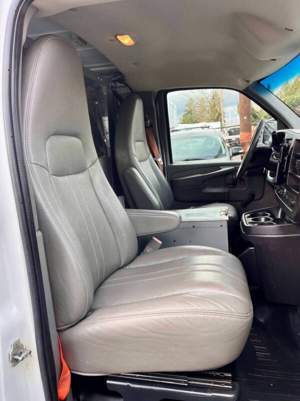 2013 Chevrolet Express 2500