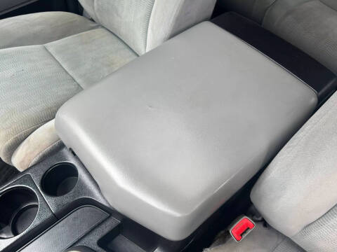 2015 Toyota Sequoia SR5