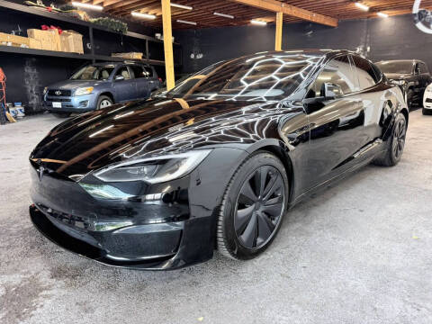 2022 Tesla Model S Plaid