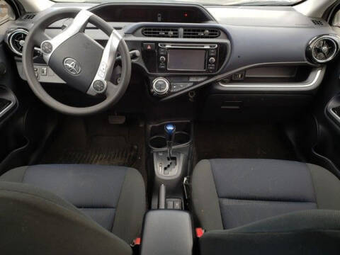 2015 Toyota Prius c Three