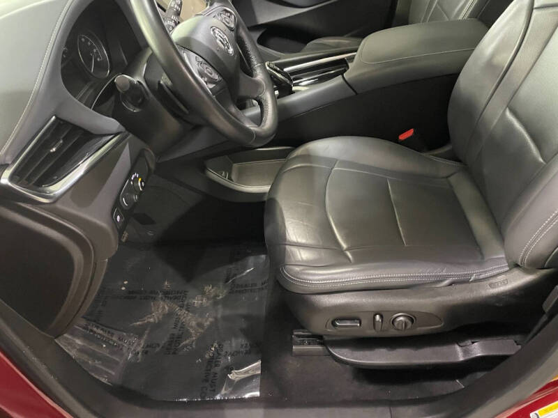 2018 Buick Enclave Essence