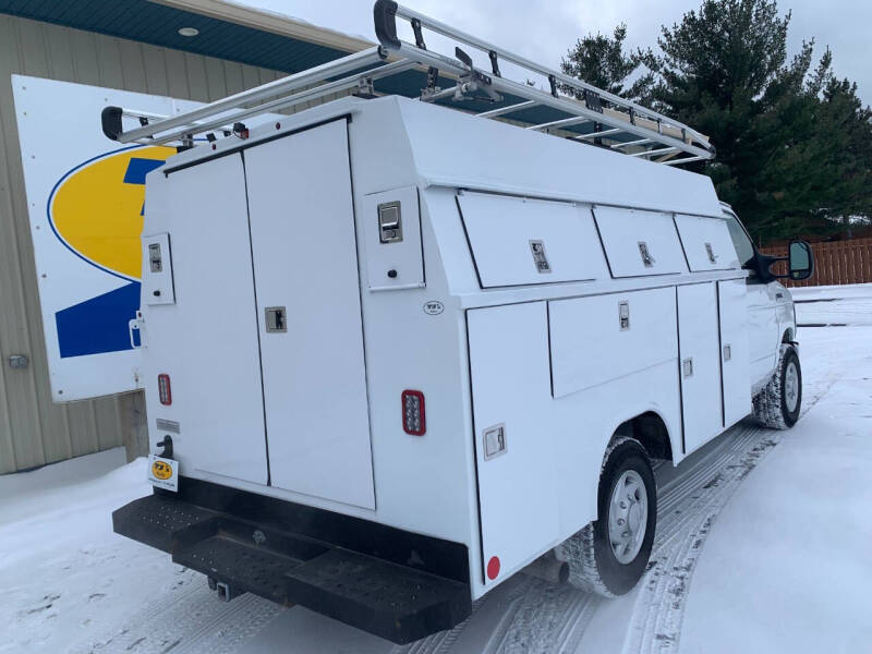 2021 Ford E-Series E-350 SD