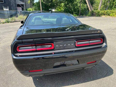 2022 Dodge Challenger