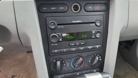 2006 Ford Mustang V6 Premium