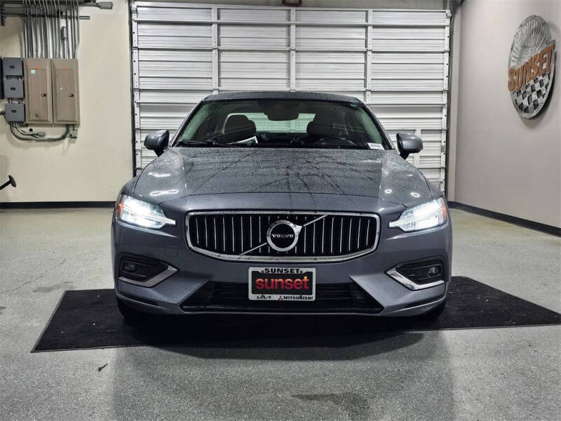 2021 Volvo S60 T6 Inscription