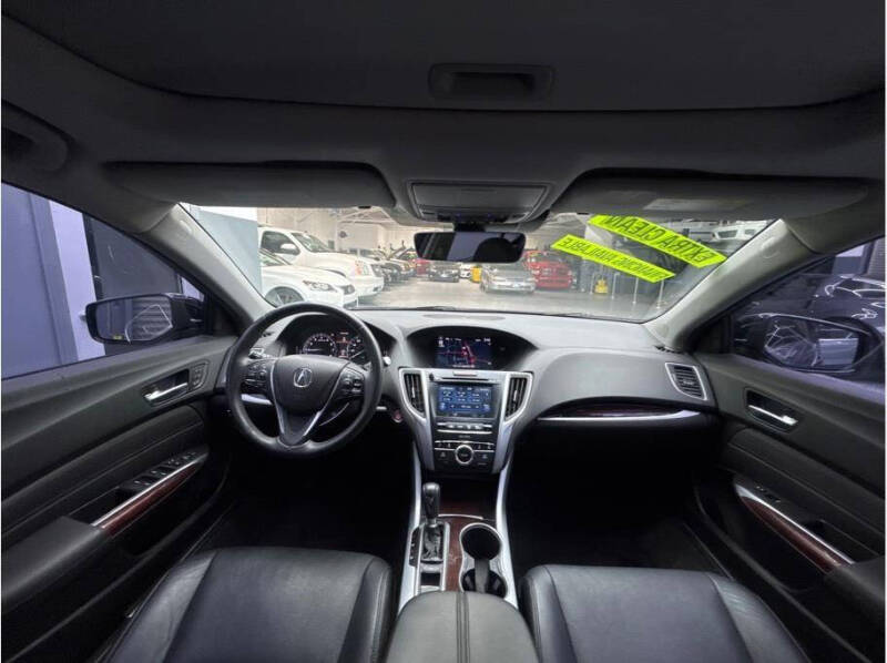 2017 Acura TLX w/Tech