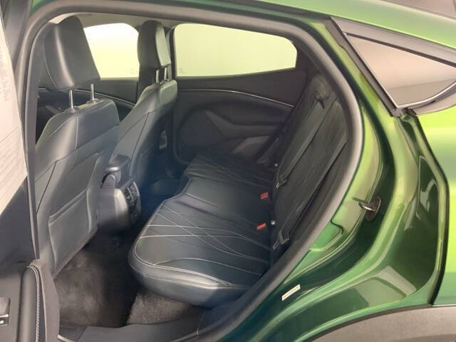 2024 Ford Mustang Mach-E Select