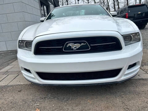 2013 Ford Mustang V6 Premium