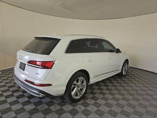 2021 Audi Q7 quattro Premium 45 TFSI