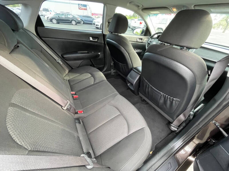 2018 Kia Optima LX