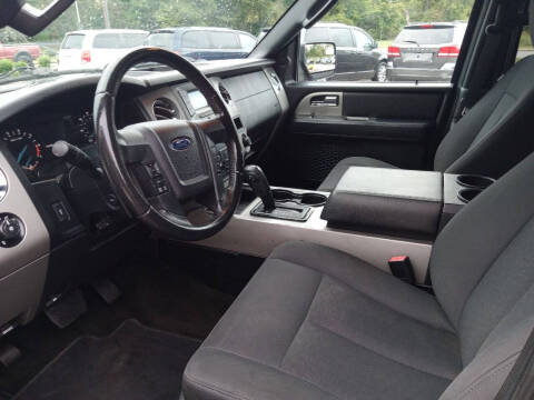 2017 Ford Expedition EL XLT