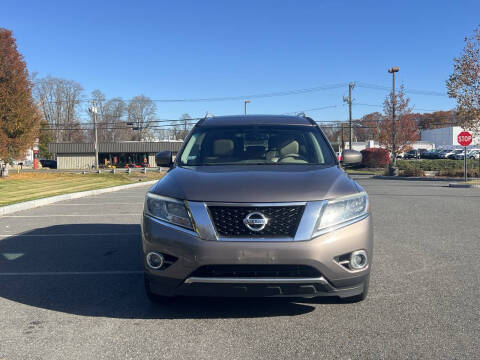 2014 Nissan Pathfinder Platinum