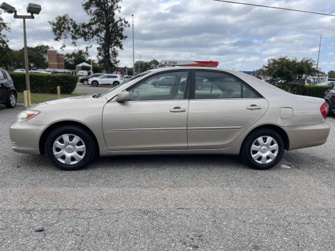 2004 Toyota Camry LE