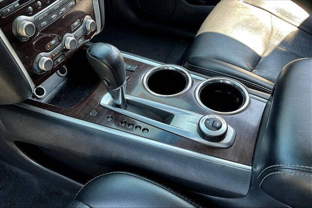 2015 Nissan Pathfinder SL