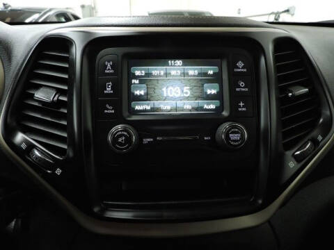 2016 Jeep Cherokee Sport