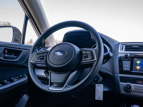 2019 Subaru Outback 2.5i