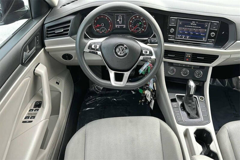 2019 Volkswagen Jetta