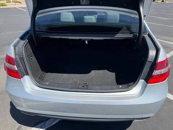 2010 Mercedes-Benz E-Class