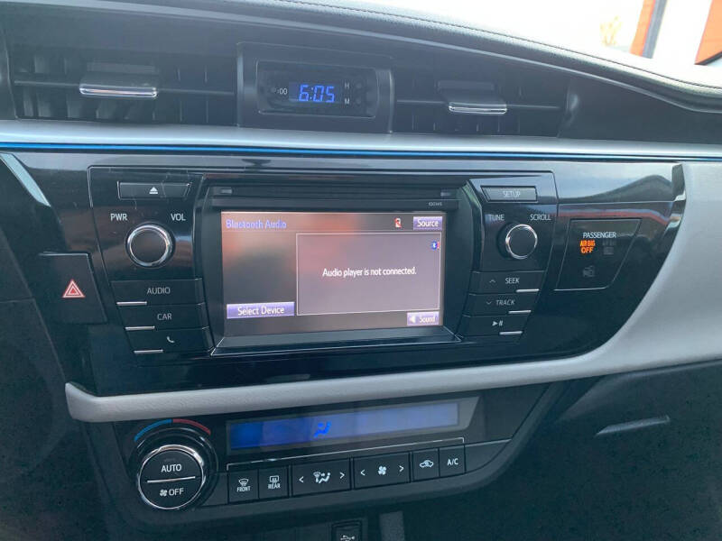 2014 Toyota Corolla LE