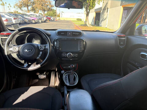 2019 Kia Soul +
