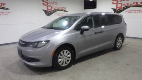 2019 Chrysler Pacifica L