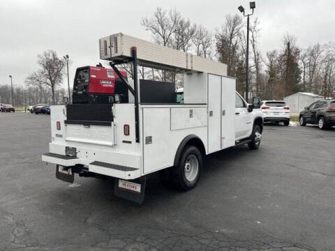 2021 Chevrolet Silverado 3500HD CC