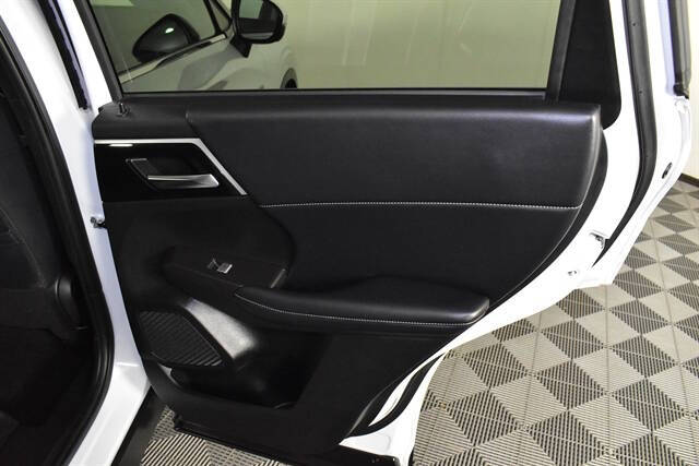 2024 Mitsubishi Outlander PHEV SE