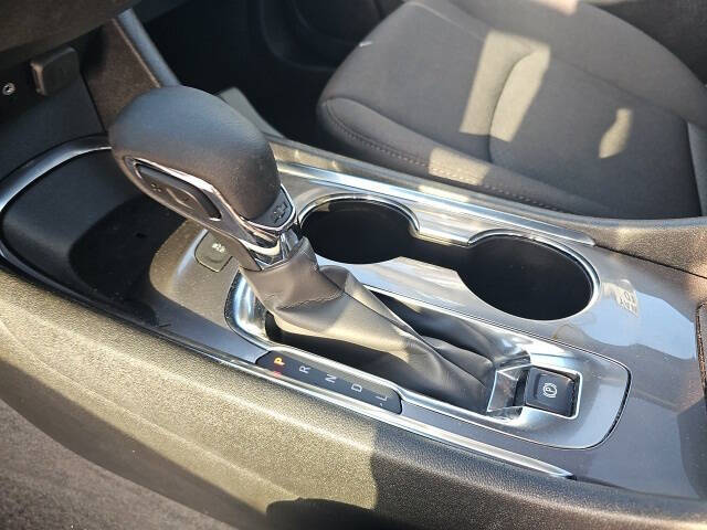 2024 Chevrolet Malibu LT