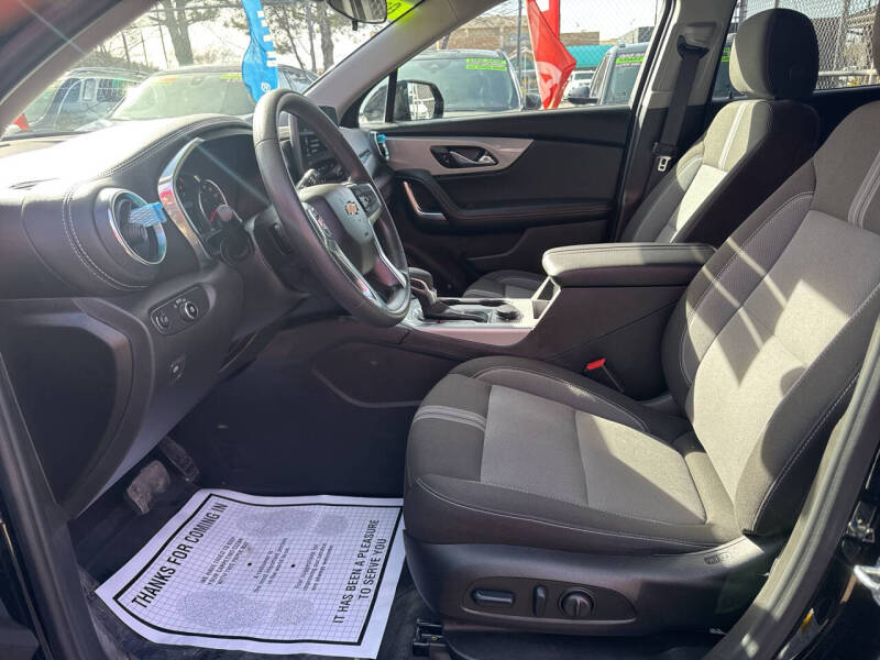 2025 Chevrolet Blazer LT
