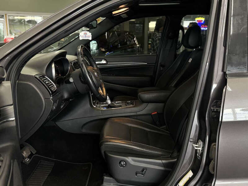 2021 Jeep Grand Cherokee 80th Anniversary Edition