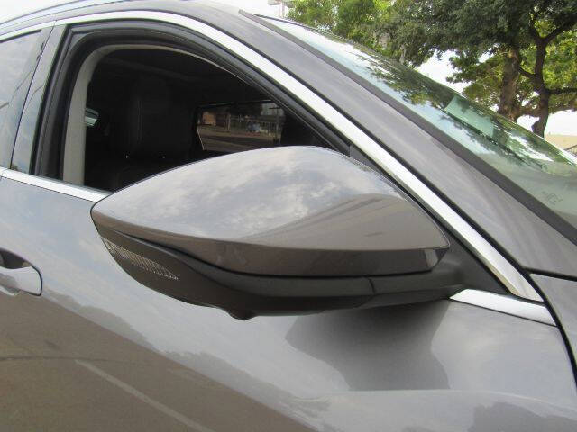 2019 Audi e-tron quattro Prestige